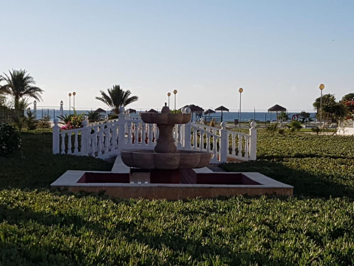 Casa Baja Naturista Con Patio En Primera Linea De Playa Con Piscina Comunitaria! Apartament Vera
