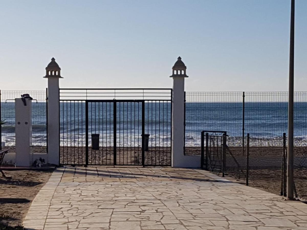 Apartament Casa Baja Naturista Con Patio En Primera Linea De Playa Con Piscina Comunitaria! Vera