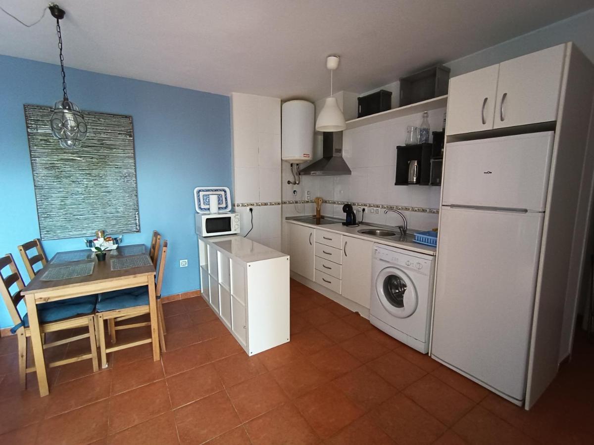 Casa Baja Naturista Con Patio En Primera Linea De Playa Con Piscina Comunitaria! * Vera