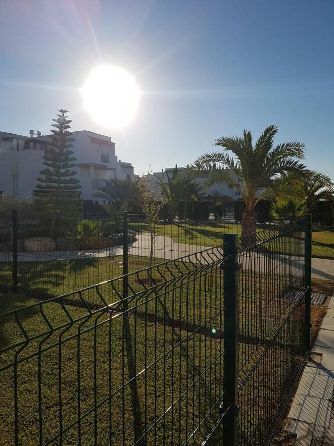 Casa Baja Naturista Con Patio En Primera Linea De Playa Con Piscina Comunitaria! Appartement
